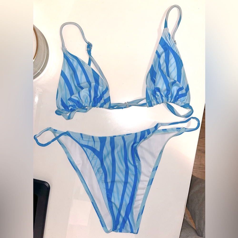 Blue zebra print string bikini